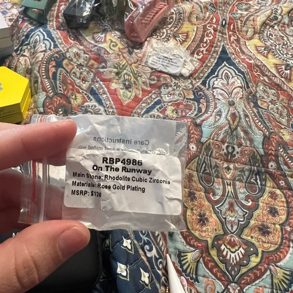 Bomb Party Ring - Picture 2 of 2